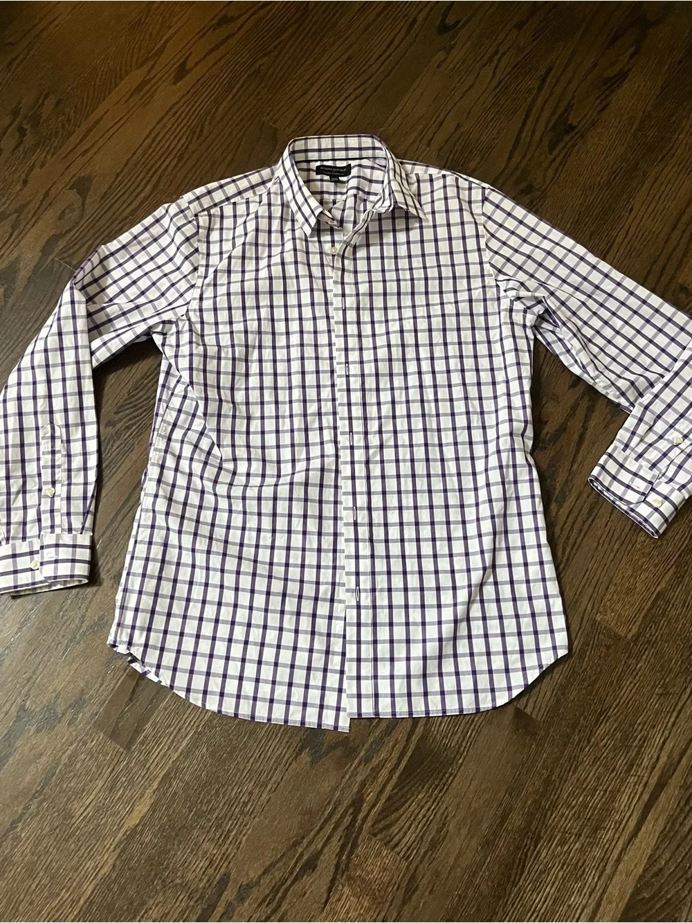 Banana Republic Men’s White and Purple Check Dress Shirt sz large EUC